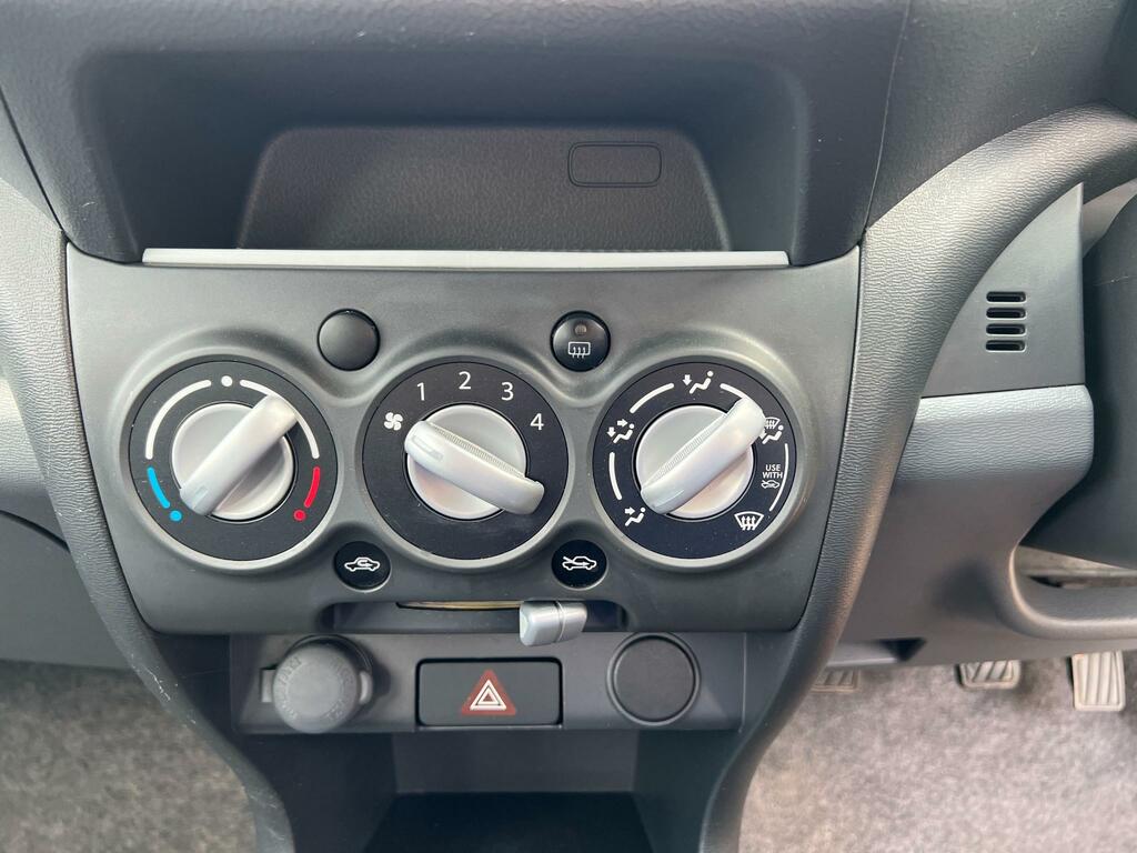 Suzuki Alto Alto Sz White #21