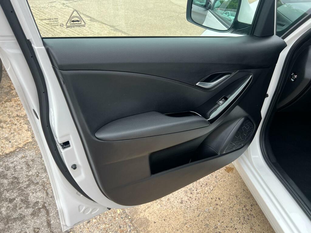 Hyundai Ix20 1.4 Active Hatchback Euro 5 90 Grey #13