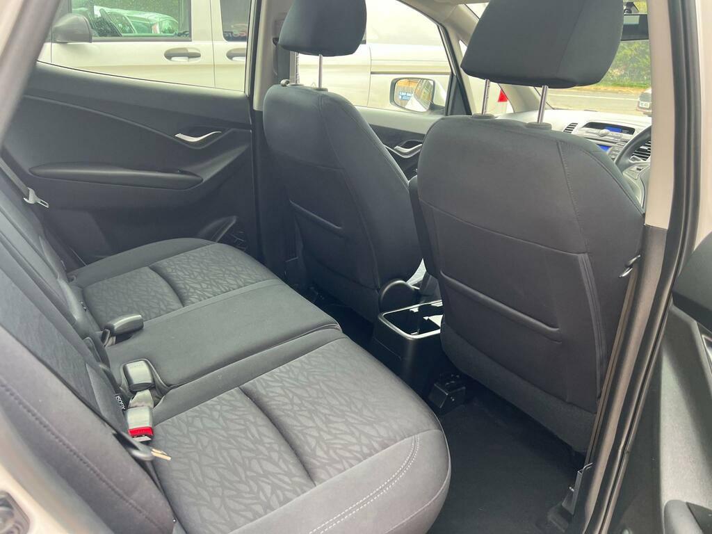 Hyundai Ix20 1.4 Active Hatchback Euro 5 90 Grey #33
