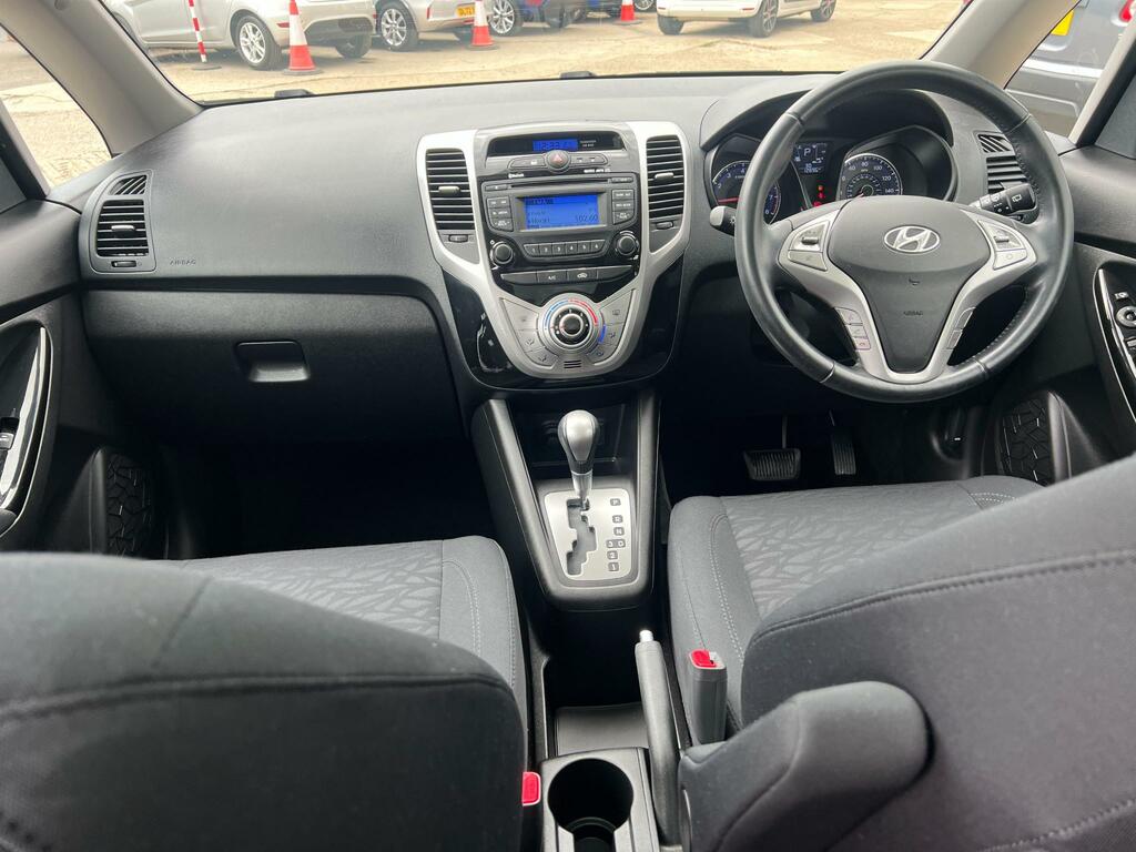 Hyundai Ix20 1.4 Active Hatchback Euro 5 90 Grey #14
