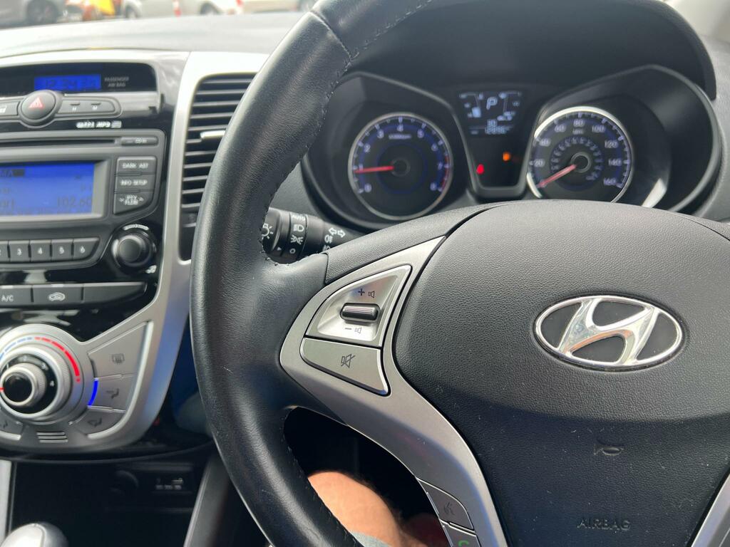 Hyundai Ix20 1.4 Active Hatchback Euro 5 90 Grey #25
