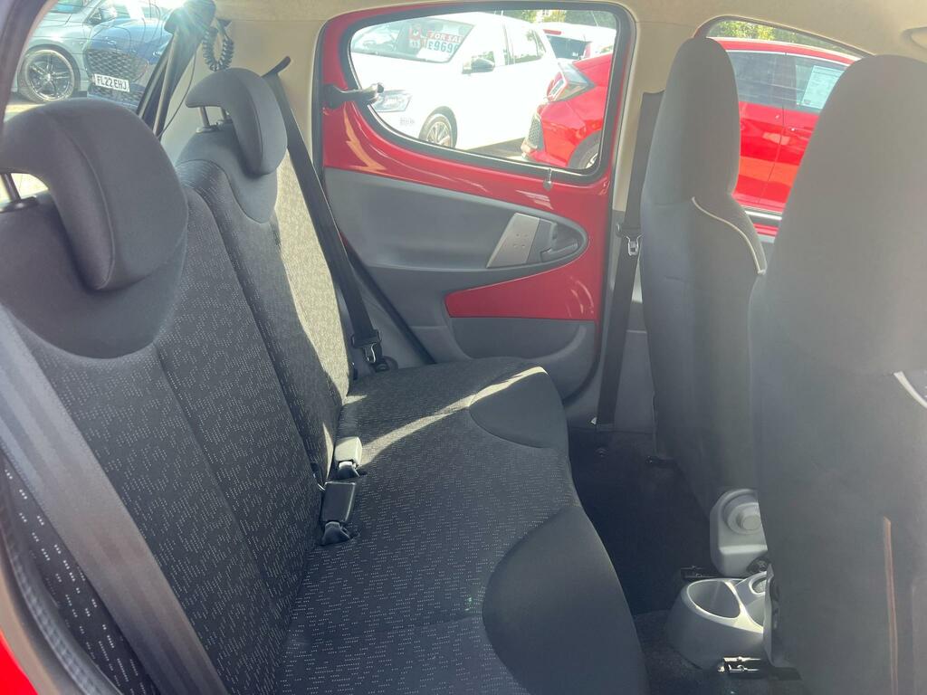 Peugeot 107 107 Verve Black #24