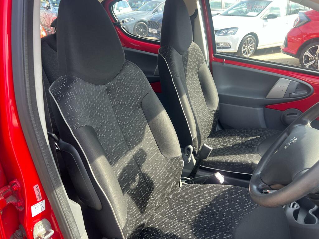 Peugeot 107 107 Verve Black #21