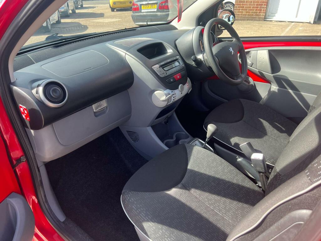 Peugeot 107 107 Verve Black #9