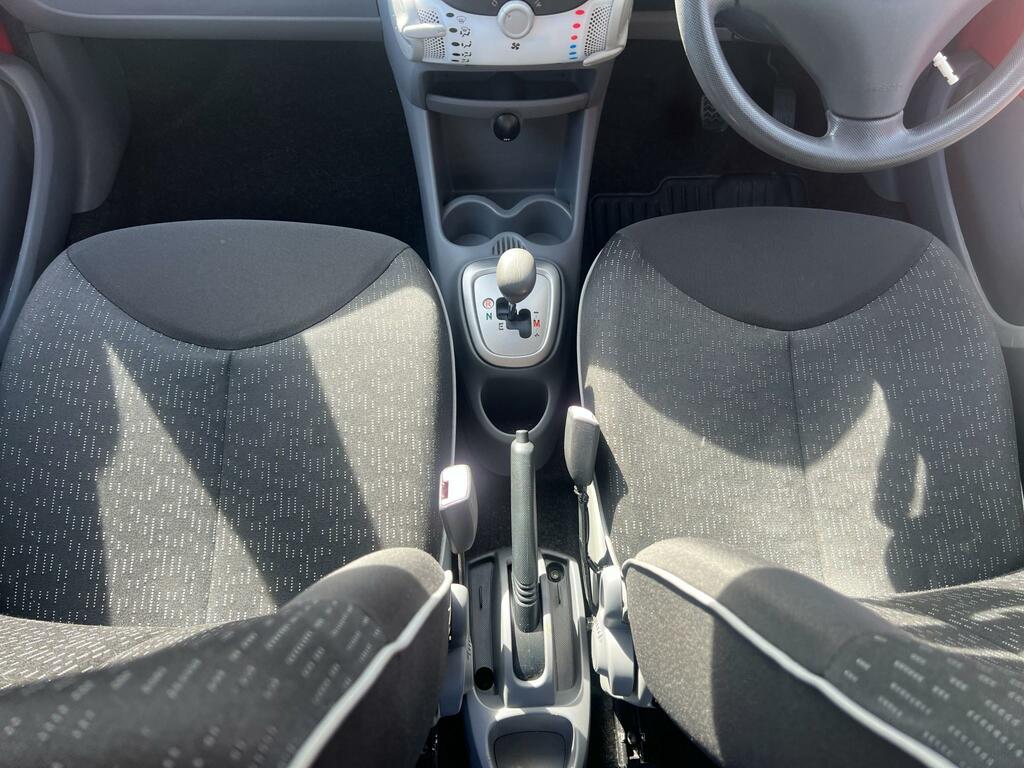 Peugeot 107 107 Verve Black #35