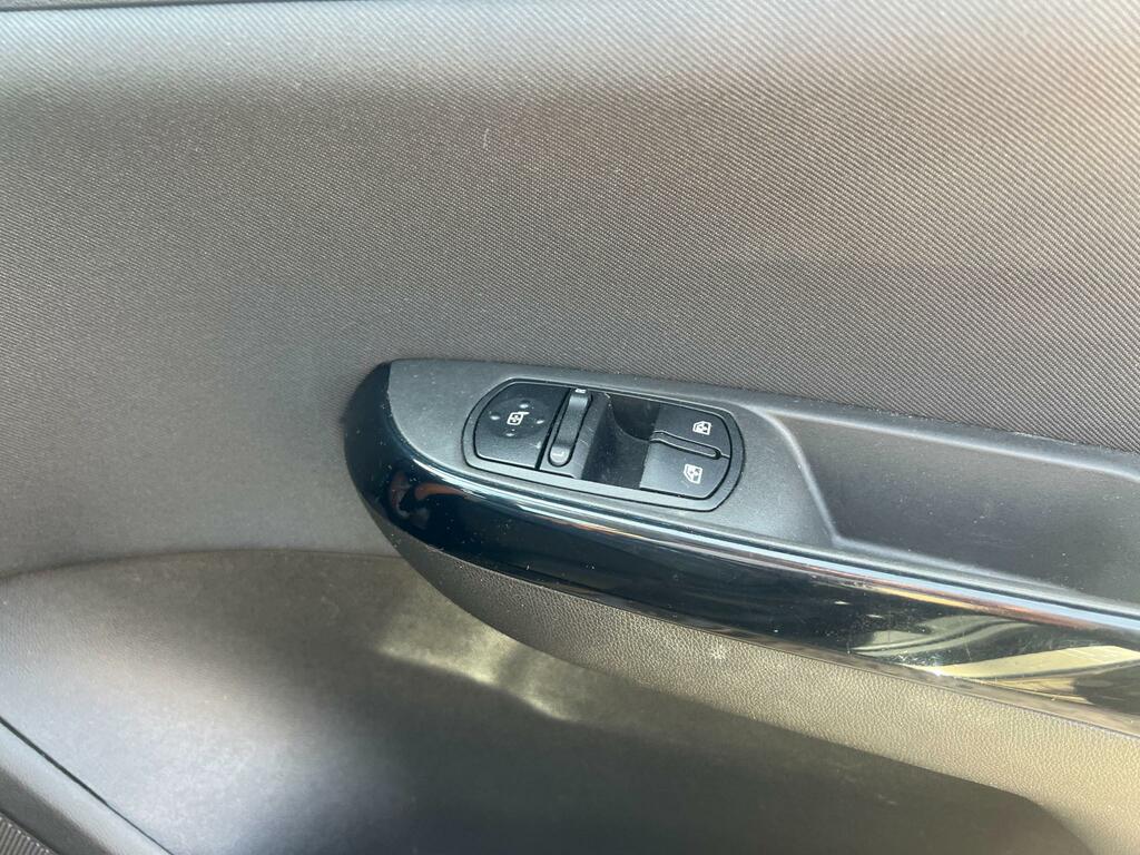 Vauxhall Corsa Limited Edition 1.4L Cruise Control - Dab Radio Black #29