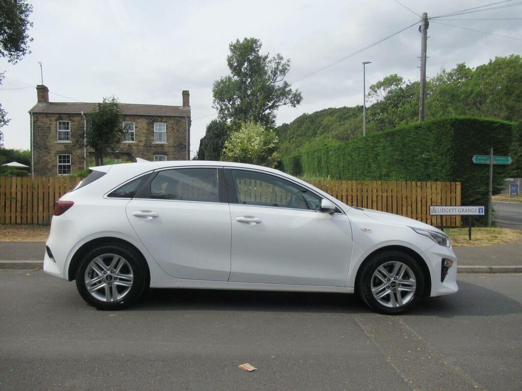 Kia Ceed 1.6 Crdi Eco 2 Euro 6 Ss White #2
