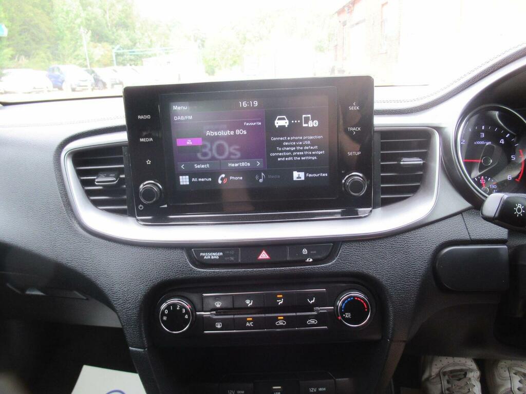 Kia Ceed 1.6 Crdi 3 Sportswagon Dct  #26