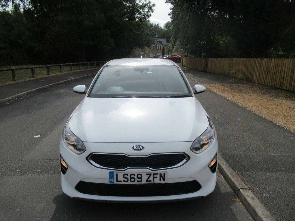 Kia Ceed 1.6 Crdi 3 Sportswagon Dct  #9