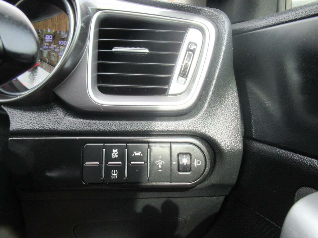 Kia Ceed 1.6 Crdi 3 Sportswagon Dct  #24