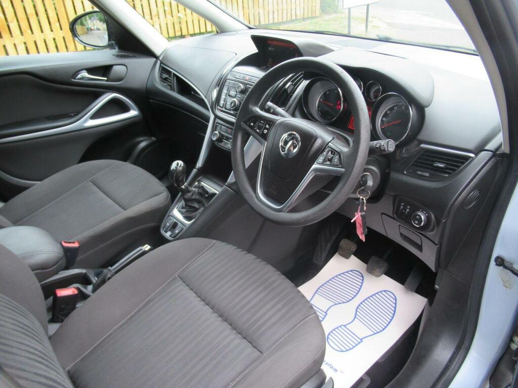 Vauxhall Zafira Tourer 2.0 Cdti Tech Line 2014 Red #11