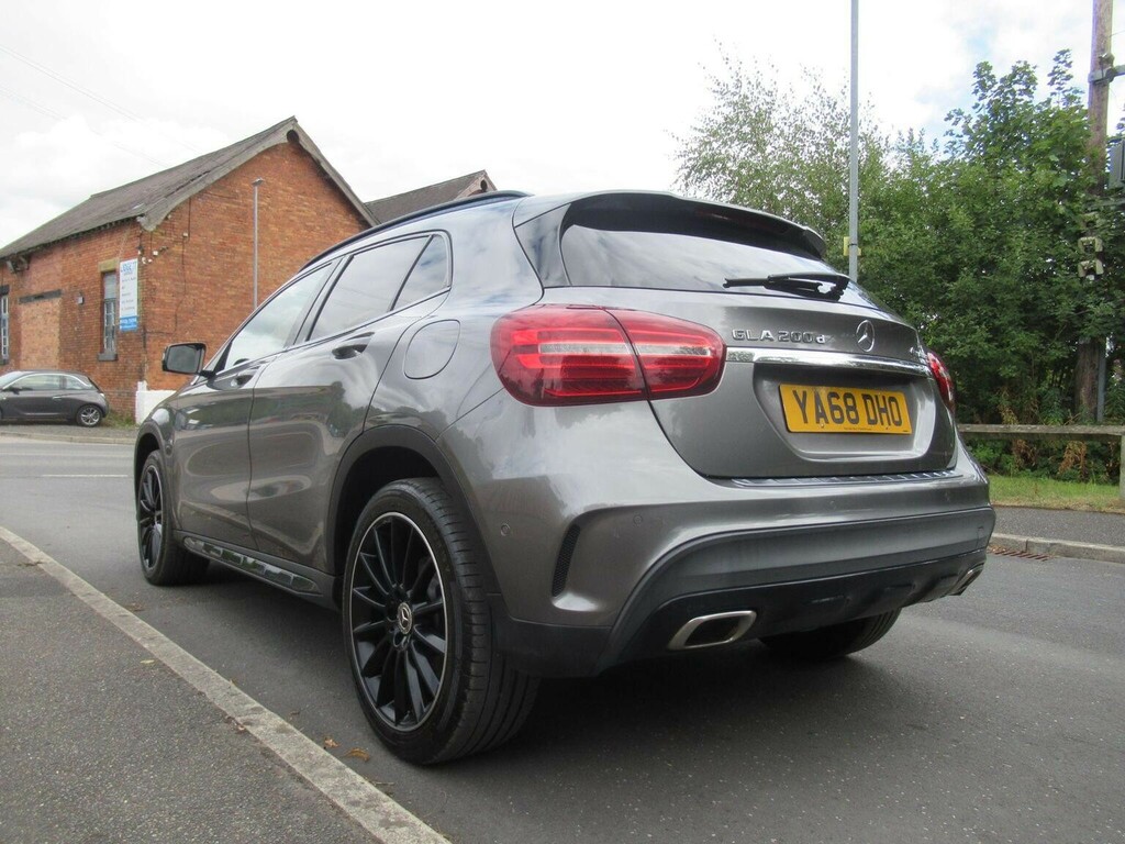 Mercedes-Benz GLA Class Suv 2.1 Gla200d Amg Line Premium 7G-dct 4Matic E YA68DHO Grey #6