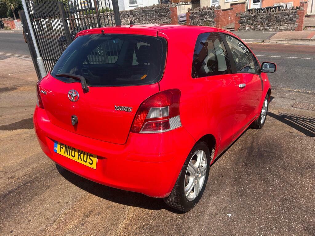 Toyota Yaris Hatchback 1.33 Black #6