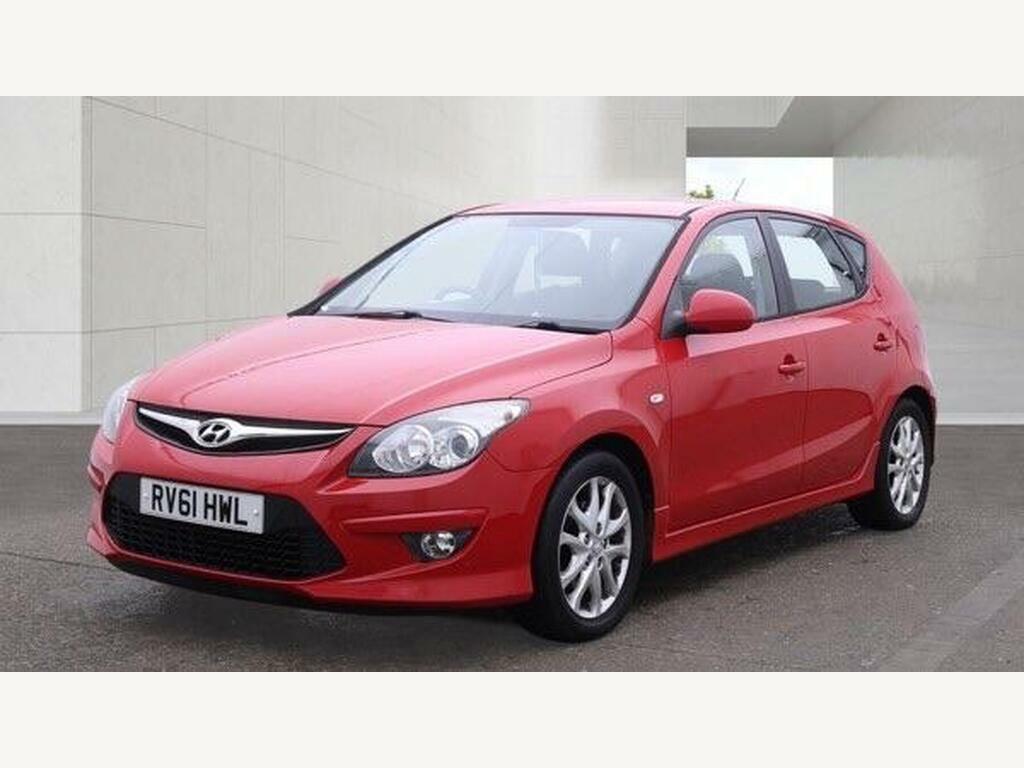 Hyundai I30 1.4 Comfort Euro 5 Red #2