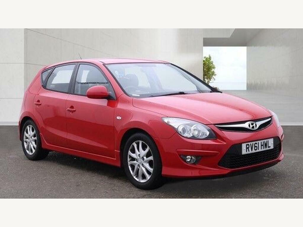 Hyundai I30 1.4 Comfort Euro 5 Red