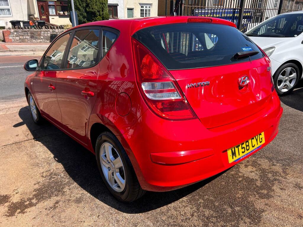 Hyundai I30 1.4 Comfort Euro 4 Red #4