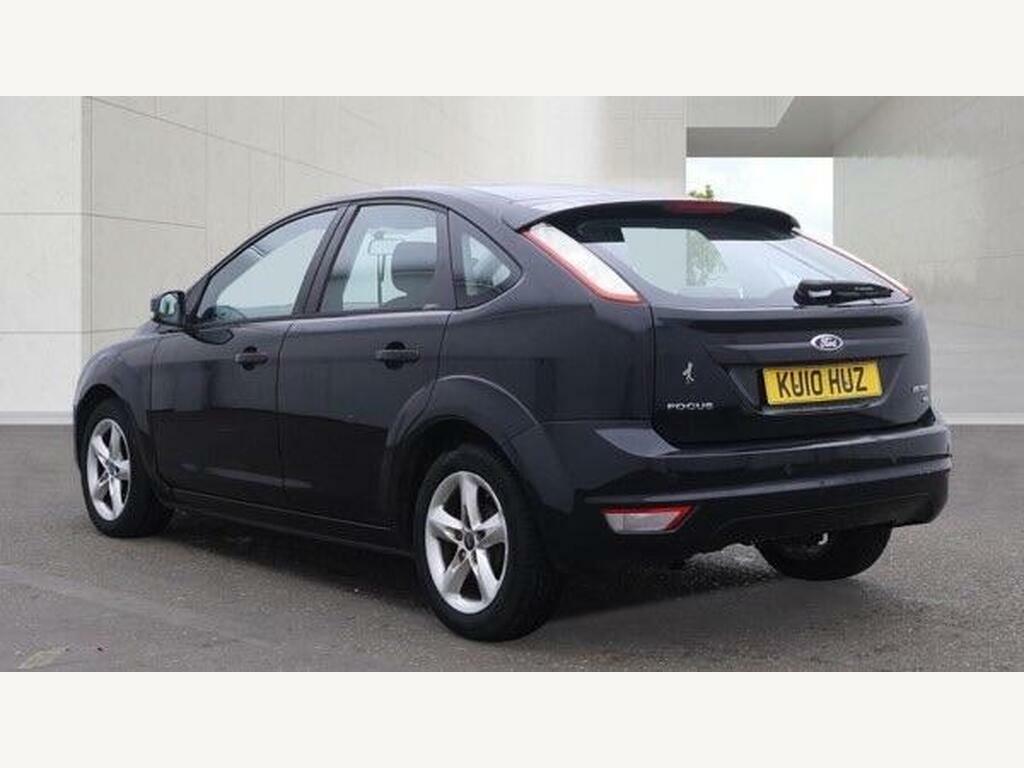 Ford Focus 1.6 Zetec Hatchback 159 Gkm, 9 Silver #3