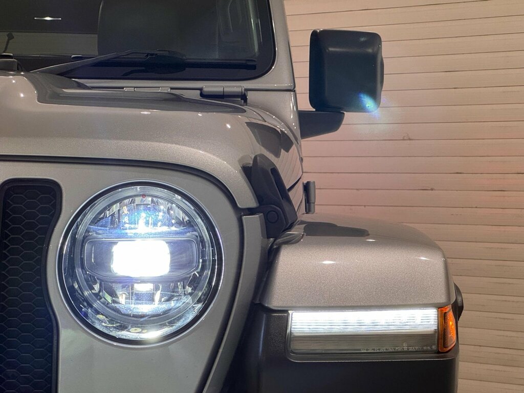Jeep Wrangler 2.0 Turbo 272 Bhp Gme Night Eagle 4Wd Vq White #21