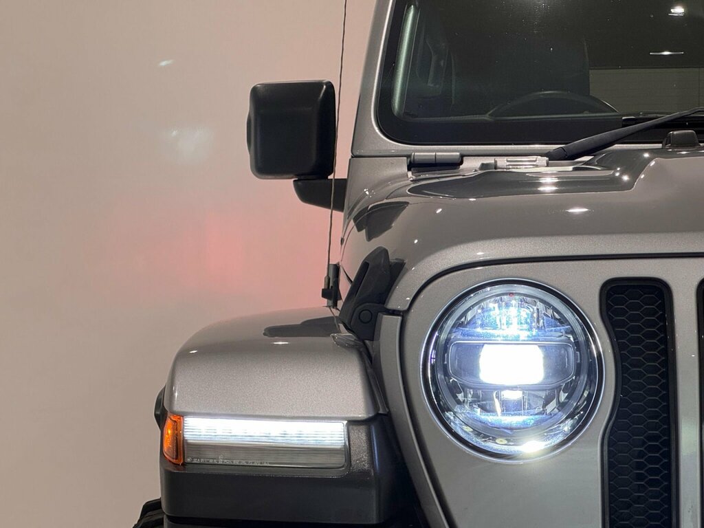 Jeep Wrangler 2.0 Turbo 272 Bhp Gme Night Eagle 4Wd Vq White #20