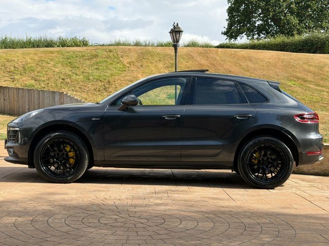 Porsche Macan 2017 3.0 Td V6 S Suv Pdk 4Wd Euro 6 S PX17KHR Grey #4