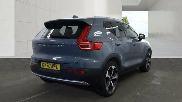 Volvo XC40 2020 1.5 T3 Momentum Pro Suv Eur Grey #4
