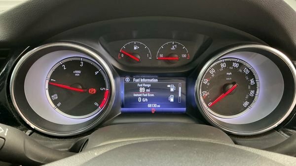 Vauxhall Insignia 2.0 Turbo D Sri Blue #10