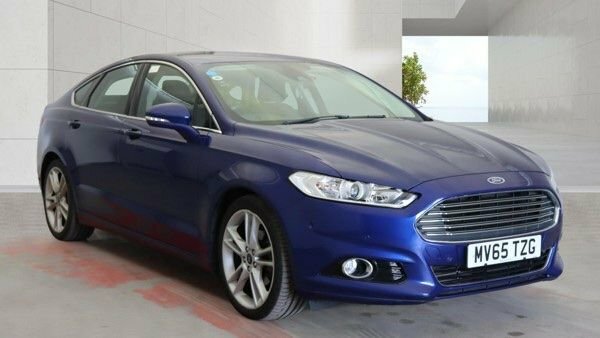 Ford Mondeo 2015 2.0 Tdci Titanium Hatchback Blue #2