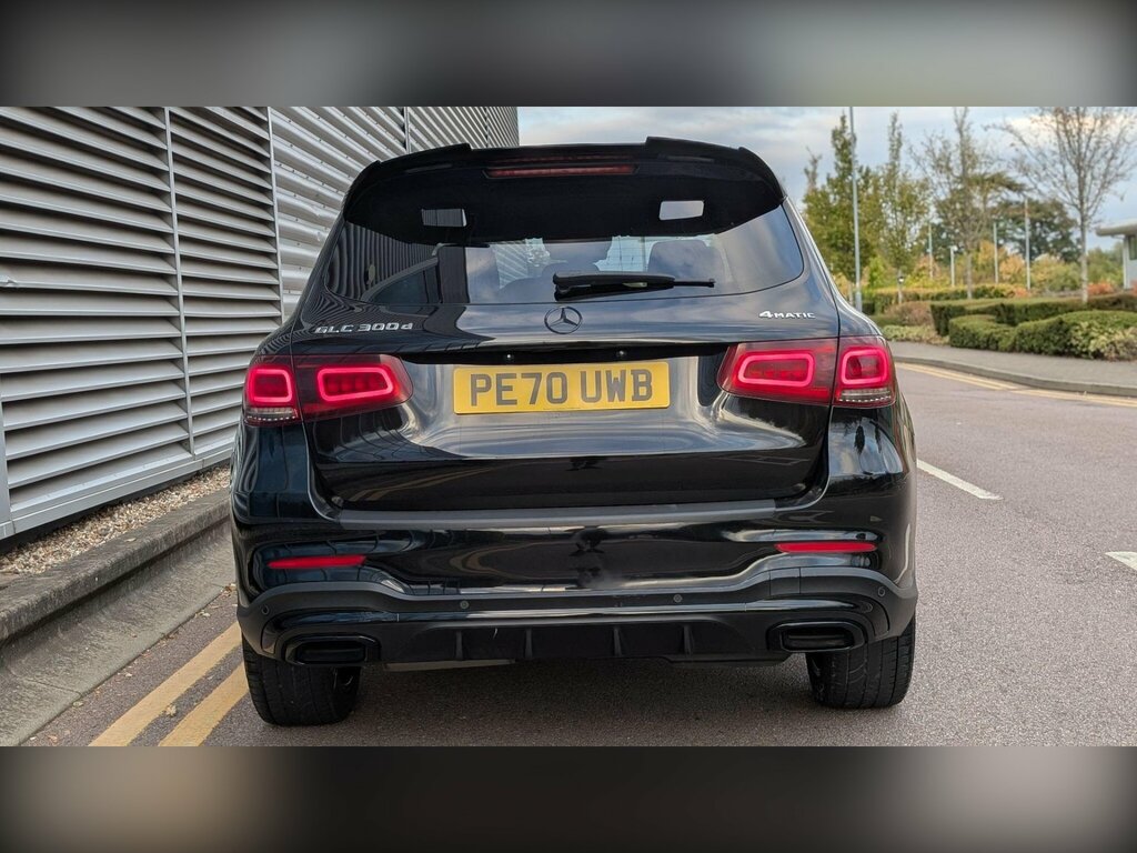 Mercedes-Benz GLC Class 2.0 Glc300d Amg Line Premium G-tronic 4Matic Eu Black #4