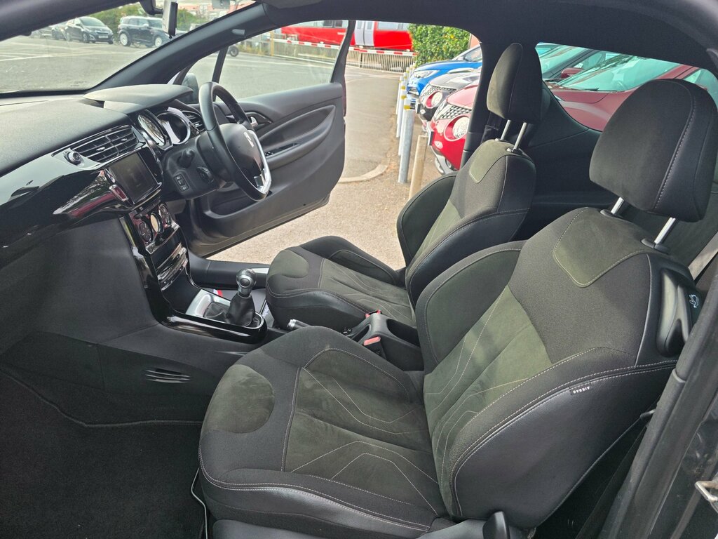 DS DS 3 1.2 Puretech Elegance Hatchback NU66YVX Grey #5