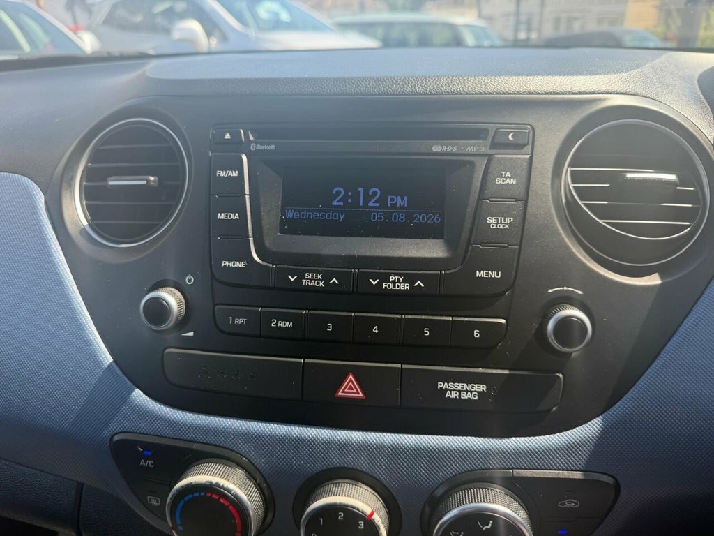 Hyundai I10 1L Premium Black #6