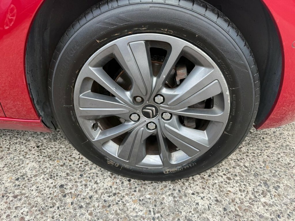 Citroen Grand C4 Picasso  Red #17