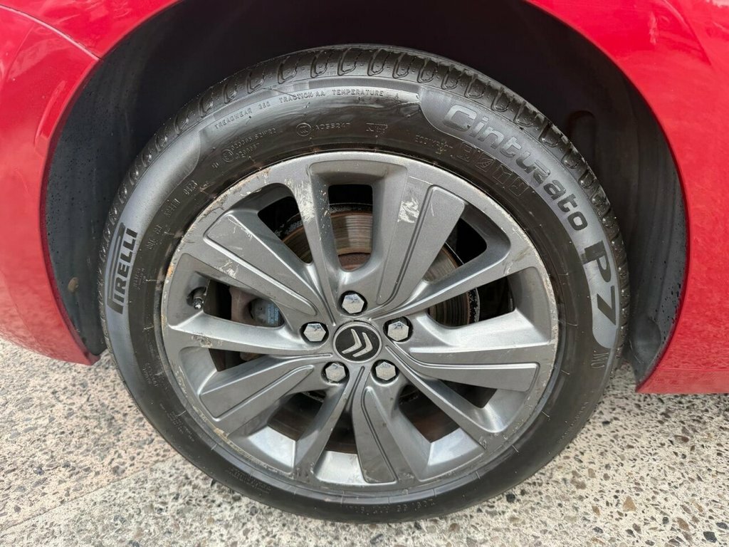 Citroen Grand C4 Picasso  Red #16