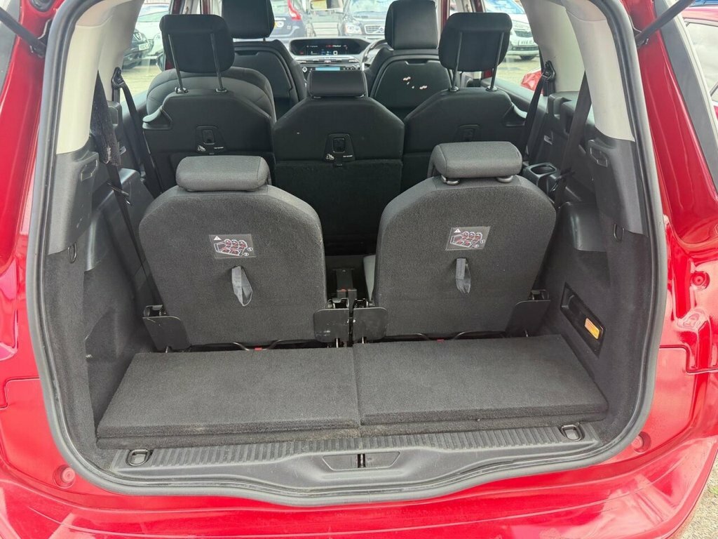 Citroen Grand C4 Picasso  Red #12