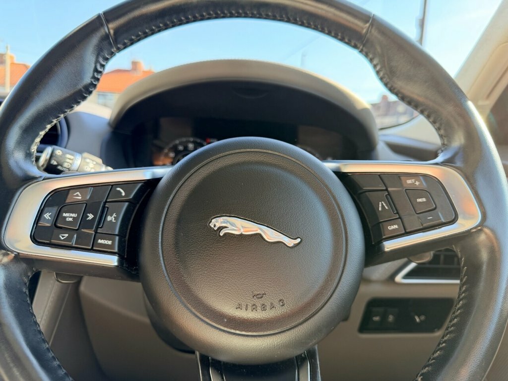 Jaguar F-Pace 2.0 P250i R-sport Suv Awd Euro 6 White #7