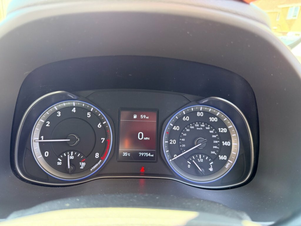 Hyundai Kona 1L Se Orange #5