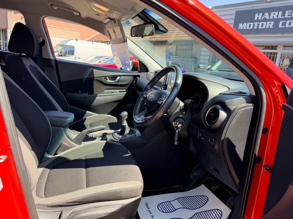 Hyundai Kona 1L Se Orange #4