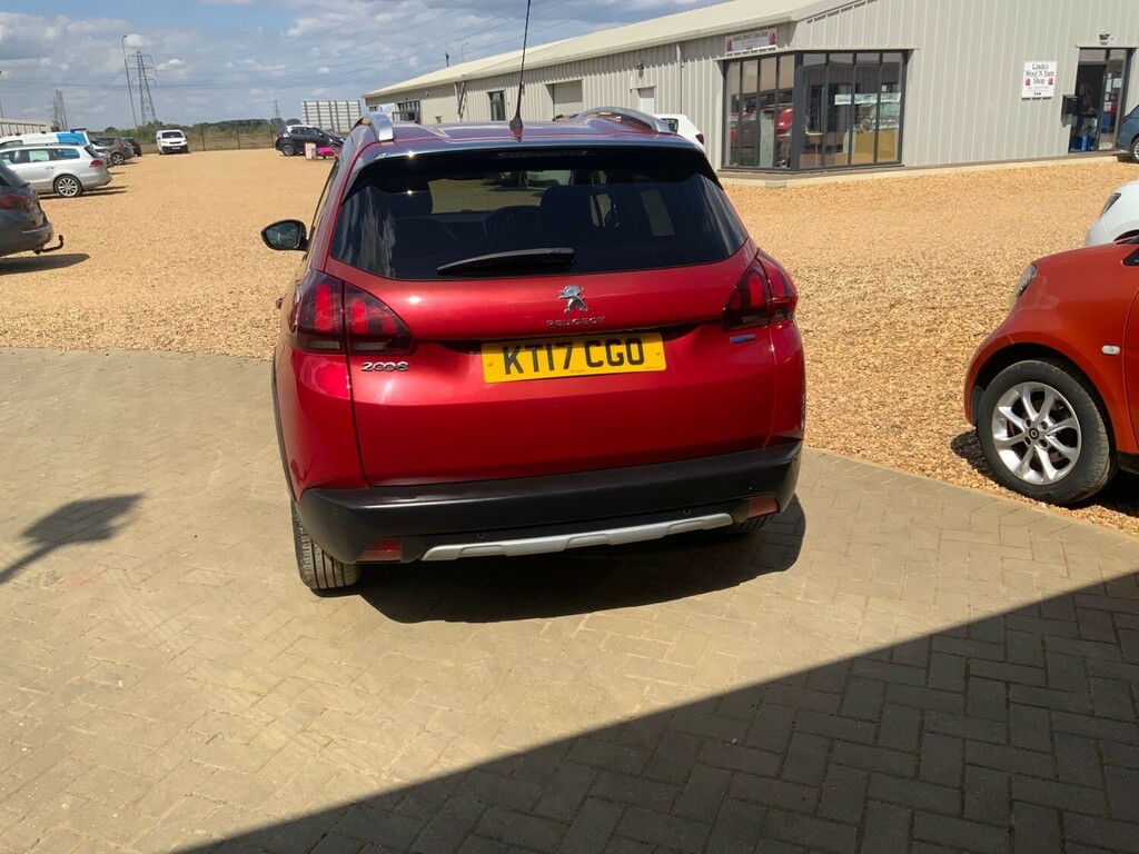 Peugeot 2008 1.2 Puretech Allure Hatchback Red #6