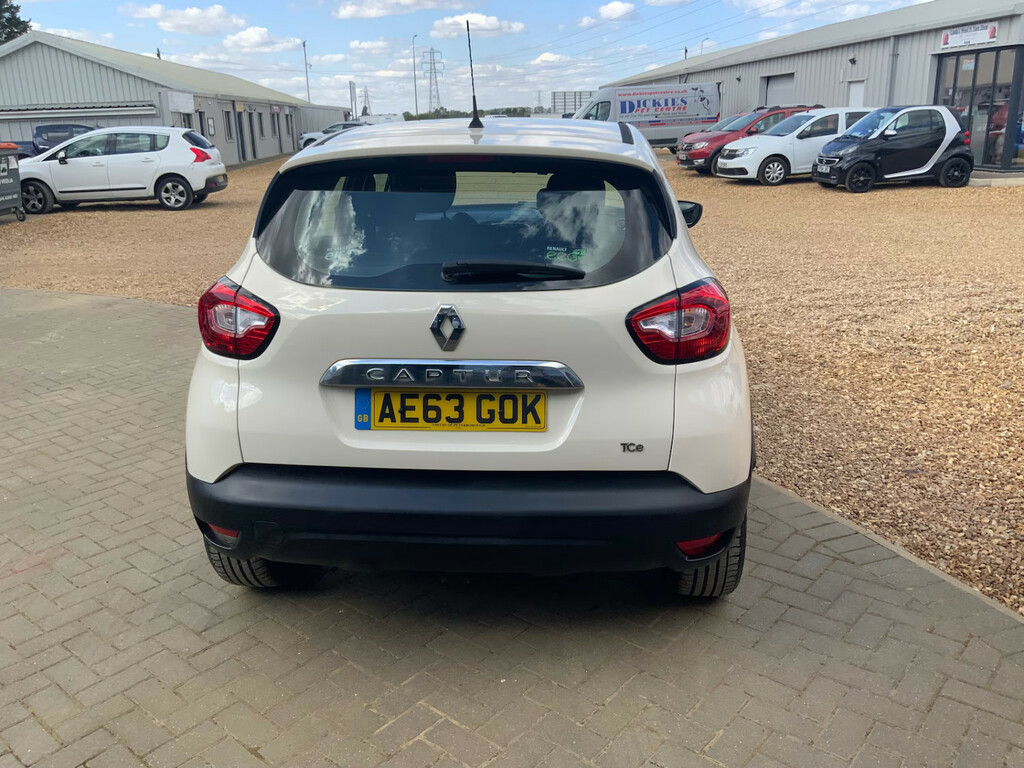 Renault Captur 0.9 Tce Energy Dynamique S Medianav Suv #2