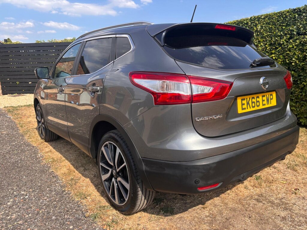 Nissan Qashqai 1.2 Dig-t Tekna Suv 2Wd Euro 6 Grey #4