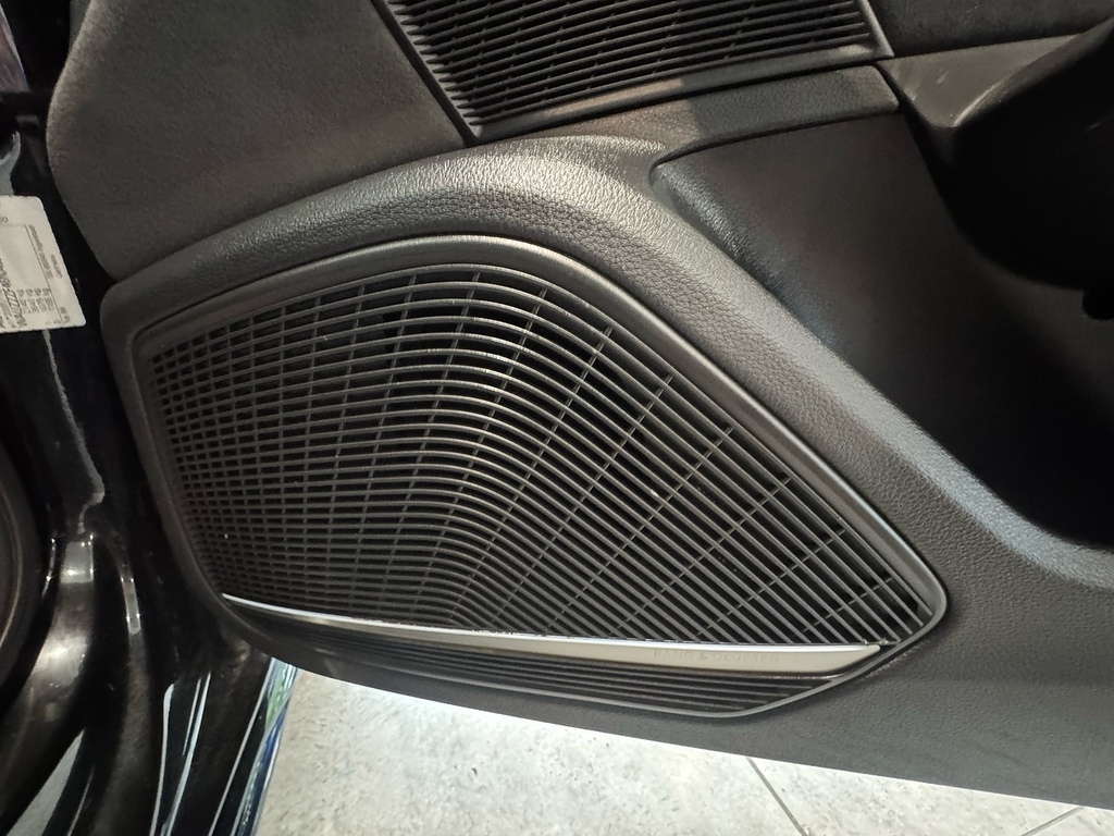 Audi A4 Avant Audi A4 Avant Black Edition 40 Tfsi 204 Ps S Troni Black #12