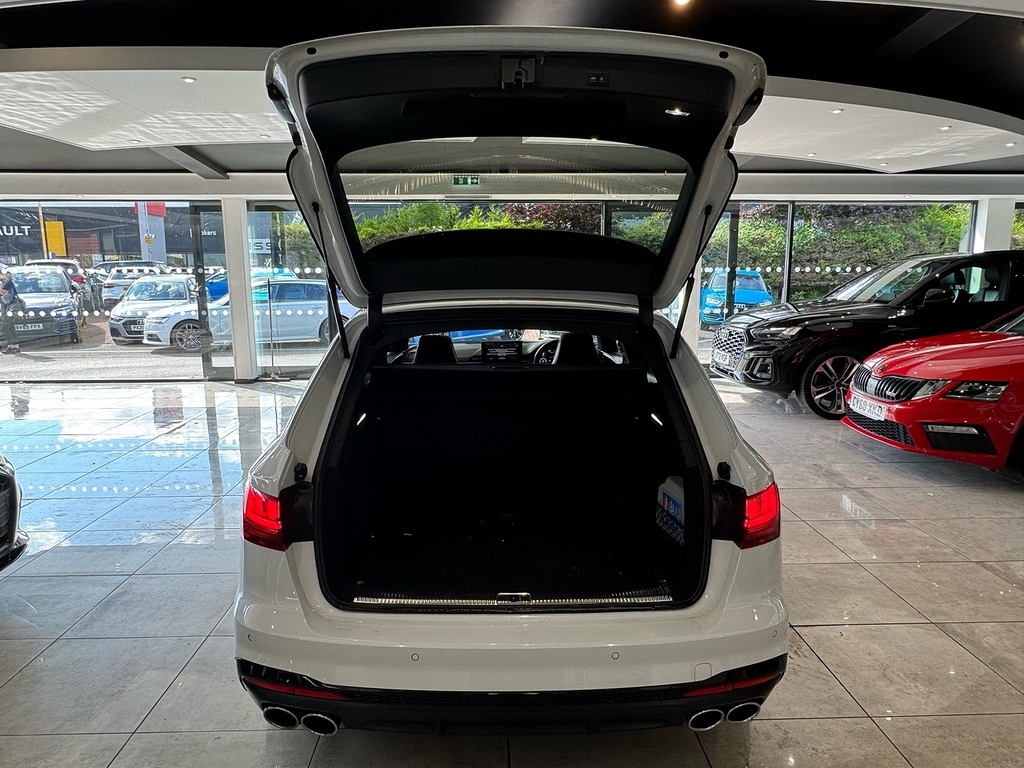 Audi S4 Tdi V6 Black Edition White #6