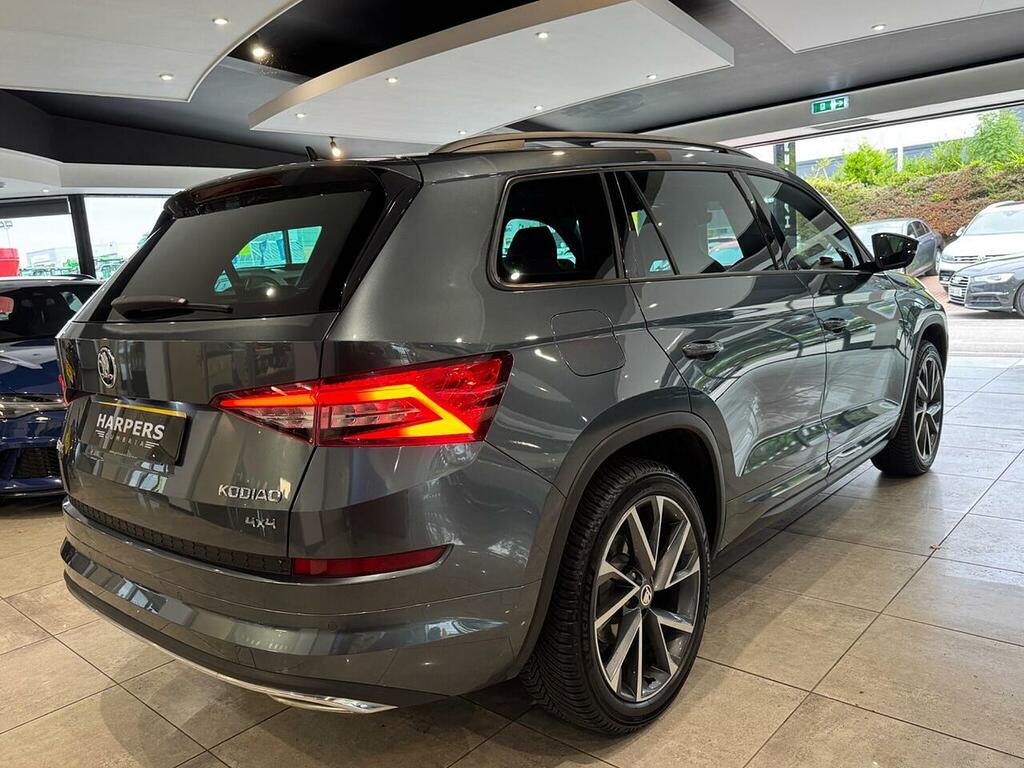 Skoda Kodiaq 2.0 Tsi Sportline Suv Dsg 4Wd Euro 6 S Grey #4