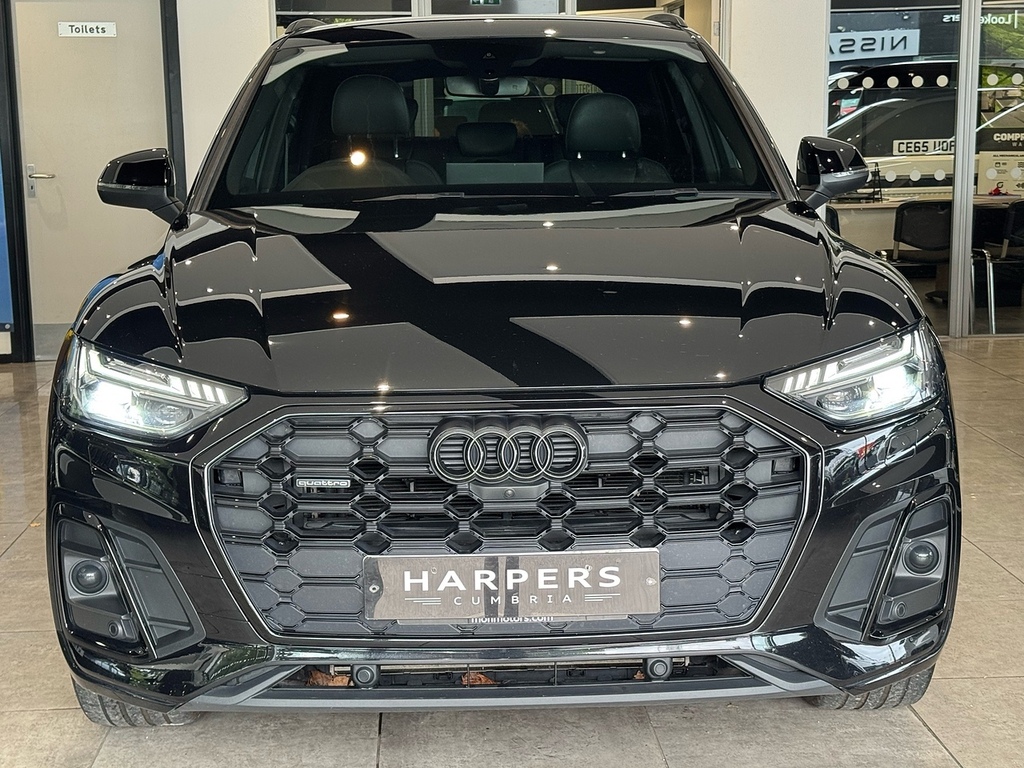 Audi Q5 2.0 Tfsi 45 Edition 1 Suv S Tronic Quat Black #3