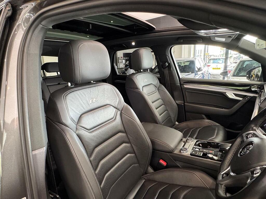 Volkswagen Touareg 3.0 V6 Tdi 4Motion Black Edition Grey #15