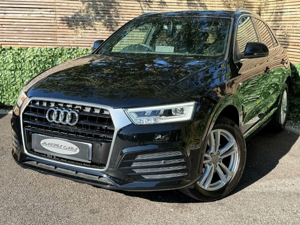 Audi Q3 1.4L S Line Black #4