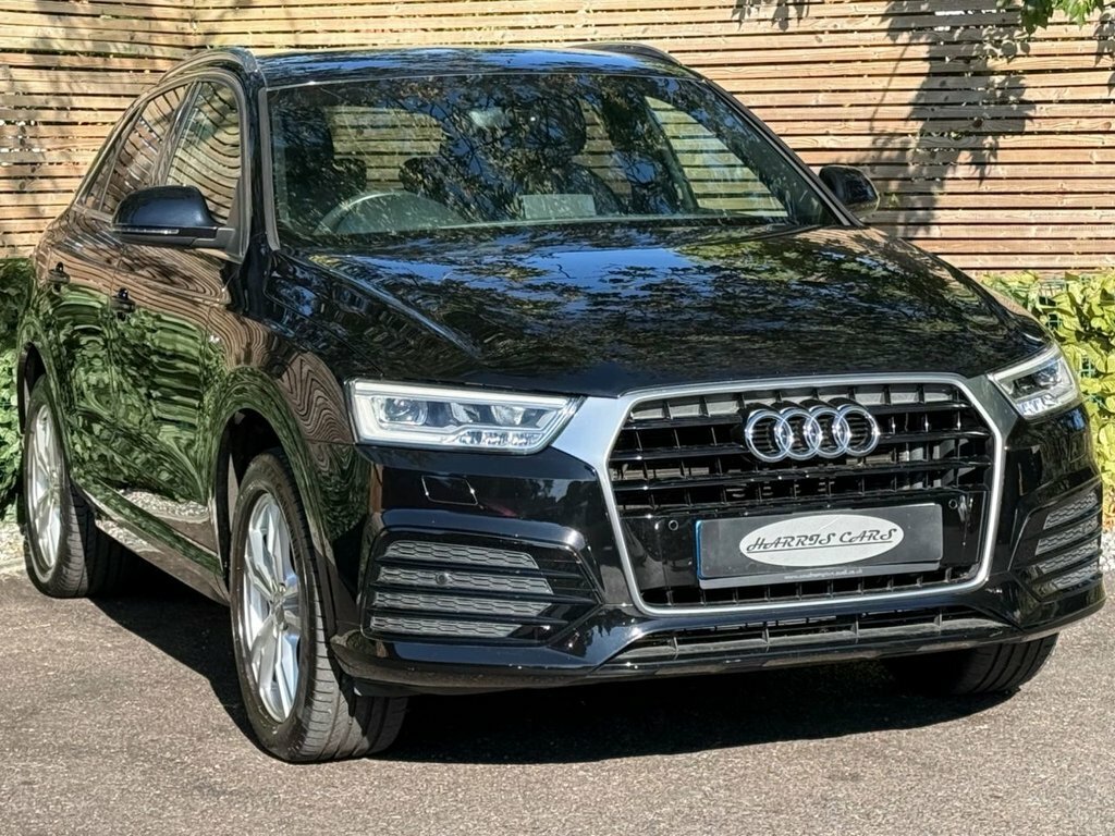 Audi Q3 1.4L S Line Black #5