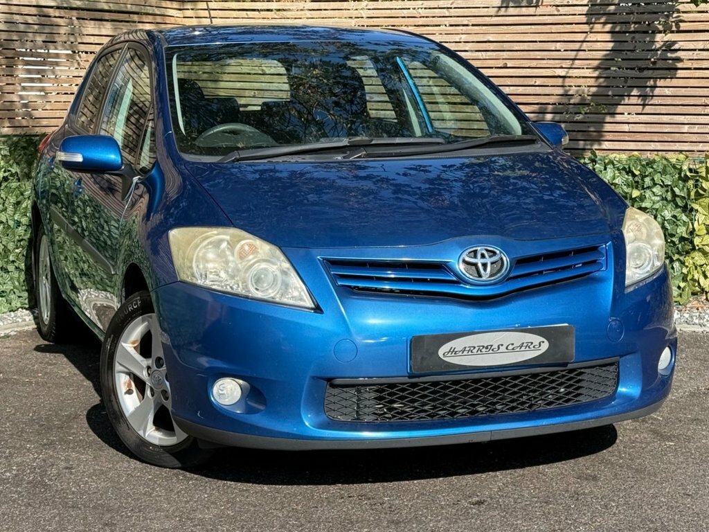 Toyota Auris 1.6L Tr Blue #2