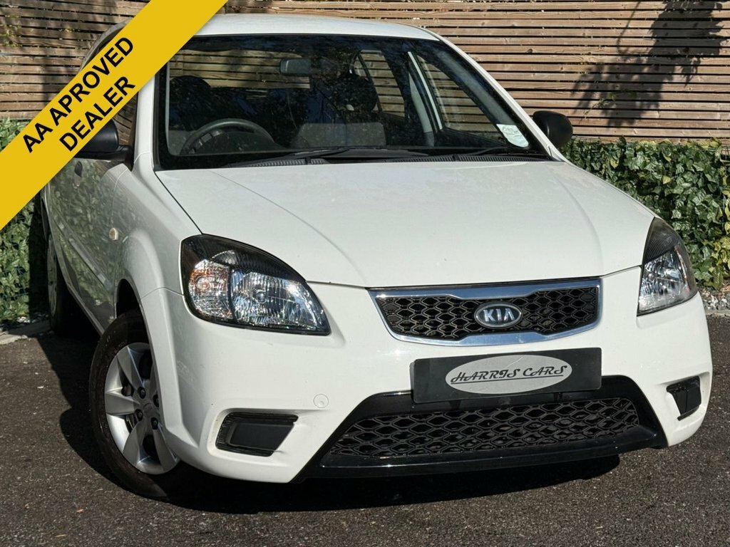 Kia RIO 1.4L 1 White