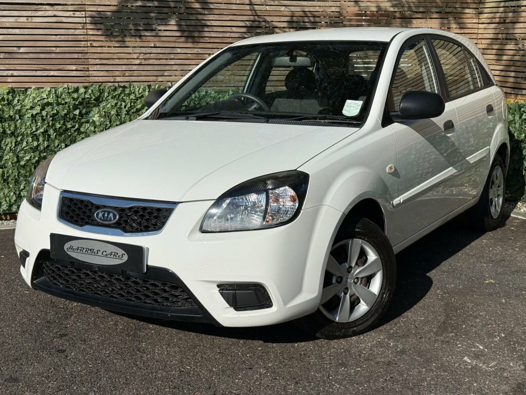 Kia RIO 1.4L 1 White #4