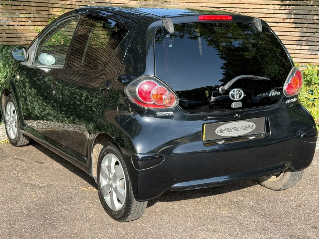 Toyota Aygo 1.0 Vvt-i Fire Euro 5 Black #9